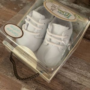 Size 1 infant shoes (6wks-3 mos.)